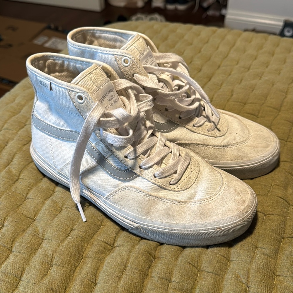 Vans hi tops - Gilbert Crockett - pop Cush soles